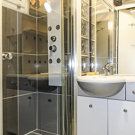 Lejlighed La Cadiere By Interhome